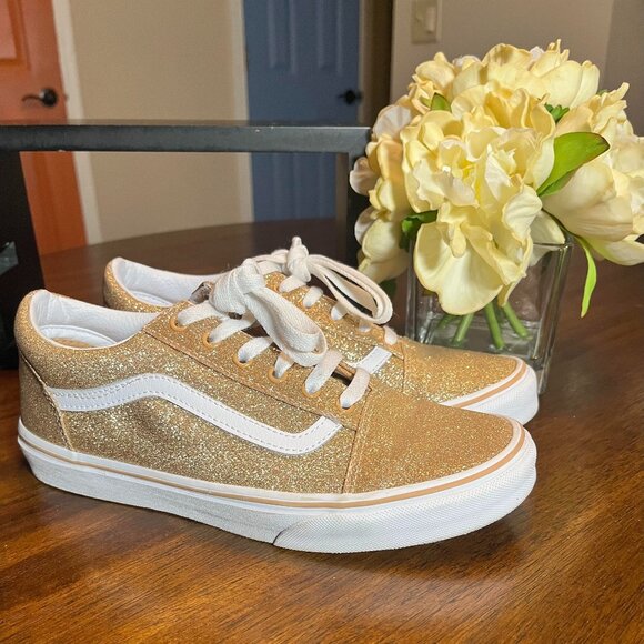 BRAND NEW Vans Brazillian Gold Glitter Old Skool Low-Top Sneakers Size 6.5 - Picture 1 of 6